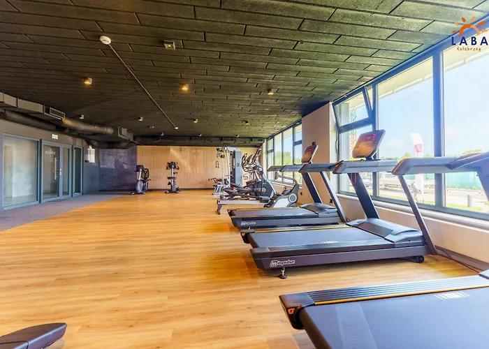 Laba Polanki Aqua Parking, Basen W Cenie アパート コウォブジェク