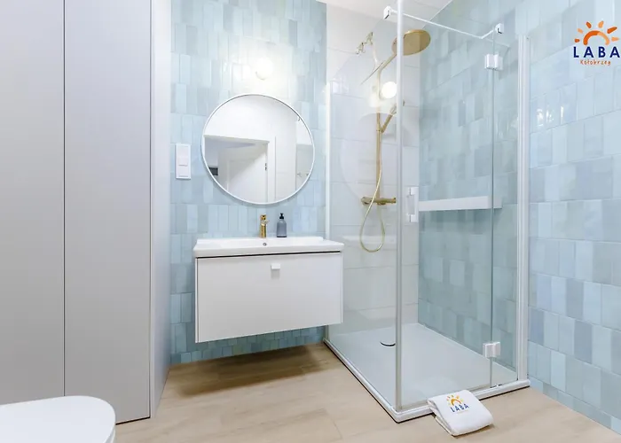 Laba Polanki Aqua Parking, Basen W Cenie アパート コウォブジェク